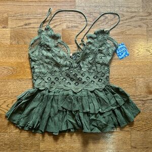 Free People Intimately top.  Size medium.  BNWT. Olive green